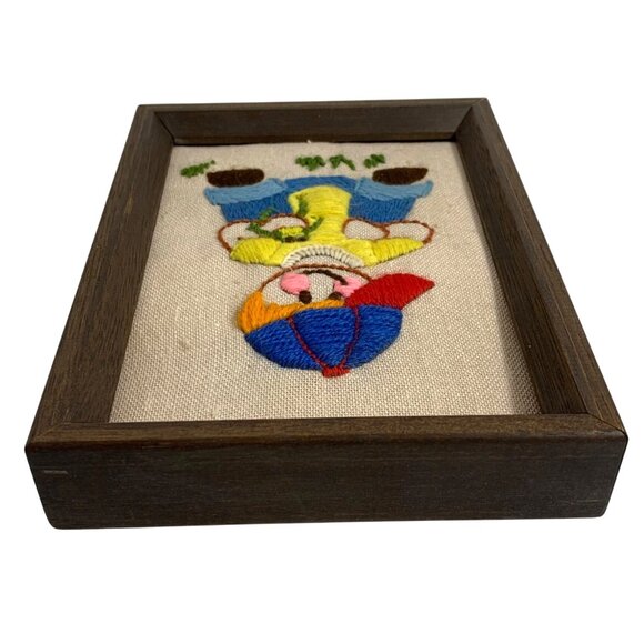 1970s Jiffy Stitchery Butch Crewel Embroidery Kit Little Boy w/ Frog Framed - Picture 5 of 8